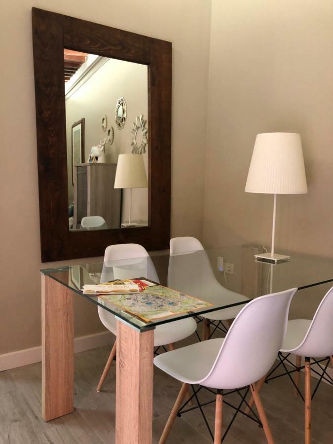 Apartamento San Pedro Toledo Exterior photo